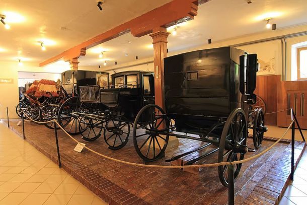 Carriage Museum in Paráda with Carriages